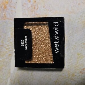 NEW Wet N Wild Color Icon Glitter Single "Nudecomer" Copper Nude Shimmer.